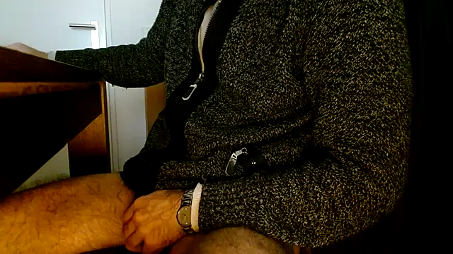 Snapshot of 055Turk chatting on February 8, 2026, 10:24 am 055Turk online show from February 8, 2026, 10:24 am