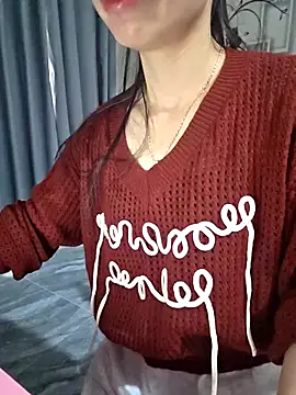 Snapshot of moon_baby99 chatting on February 15, 2026, 5:30 am moon baby99 online show from February 15, 2026, 5:30 am