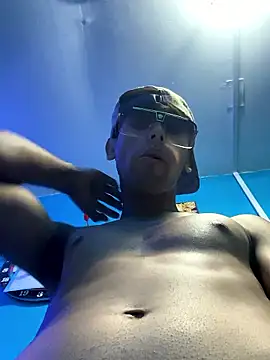 ultratulon online show from January 16, 2026, 2:04 am