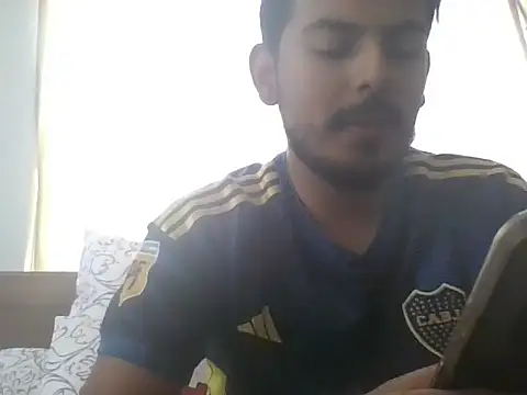 Mateotubbe online show from August 6, 2026, 9:21 pm