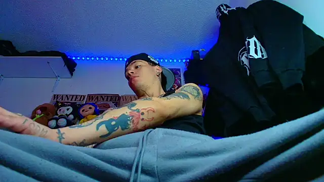 Snapshot of Anhony_Muscle chatting on May 30, 2026, 3:50 pm Anhony Muscle online show from May 30, 2026, 3:50 pm