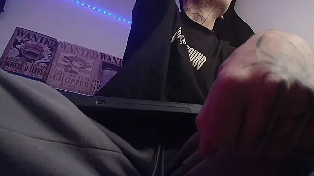 Snapshot of Anhony_Muscle chatting on January 15, 2026, 7:28 pm Anhony Muscle online show from January 15, 2026, 7:28 pm