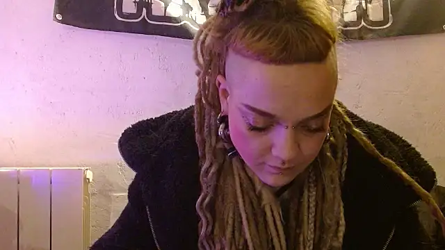 spiralhokkaido23 online show from February 10, 2026, 7:24 pm