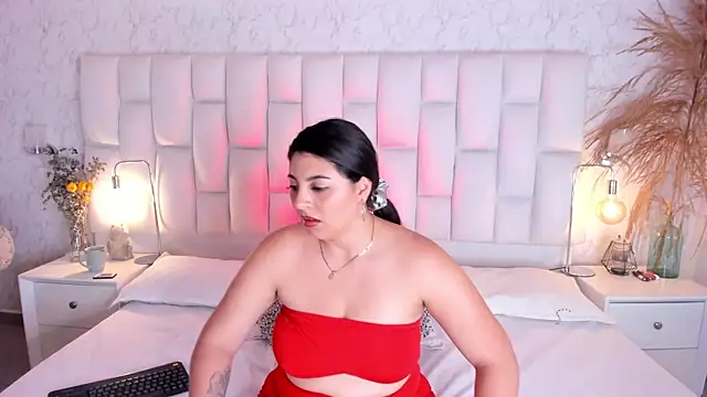 MiiaGreys online show from May 21, 2026, 8:17 pm