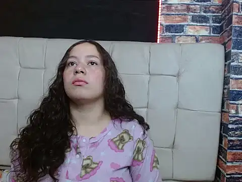 musaleva303av online show from January 7, 2026, 12:59 am