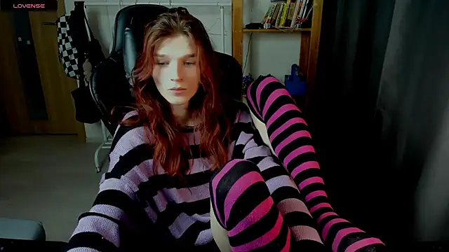 Snapshot of iceseeker2 chatting on April 14, 2026, 7:02 am iceseeker2 online show from April 14, 2026, 7:02 am