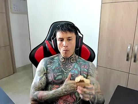 Chrissblack online show from March 23, 2026, 9:58 pm