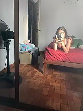 perro232333 online show from January 15, 2026, 11:19 pm