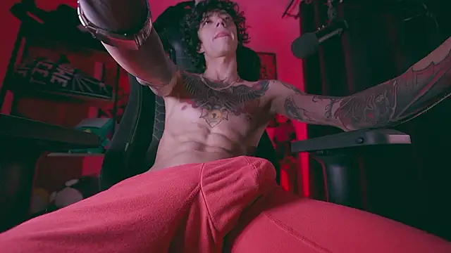 Snapshot of Olliver___y chatting on March 2, 2026, 5:08 am Olliver y online show from March 2, 2026, 5:08 am