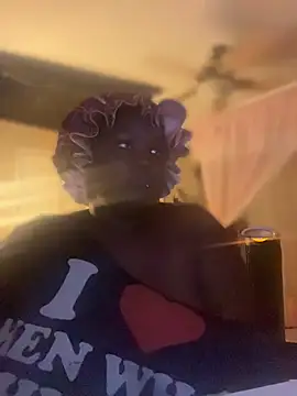 princesssukii online show from June 25, 2026, 3:26 am