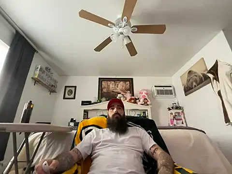 ScottyBighorn online show from April 14, 2026, 5:29 pm