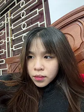 Snapshot of Lyli-122 chatting on January 7, 2026, 3:00 am Lyli-122 online show from January 7, 2026, 3:00 am