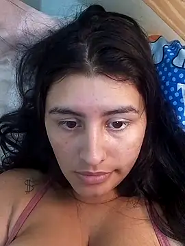 Snapshot of Tiffany06 chatting on March 4, 2026, 4:20 am Tiffany06 online show from March 4, 2026, 4:20 am