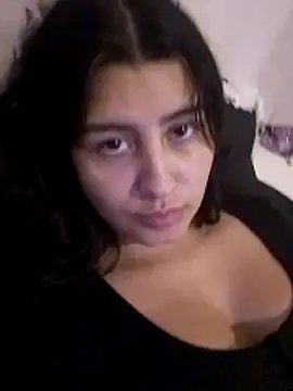 Snapshot of Tiffany06 chatting on March 26, 2026, 11:41 am Tiffany06 online show from March 26, 2026, 11:41 am