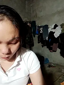 vanvan005 online show from February 13, 2026, 11:38 pm