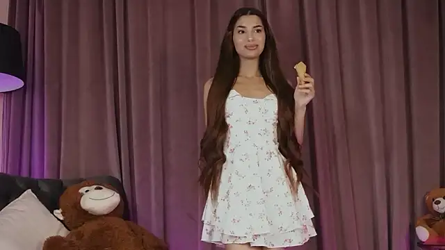 ZariaaVera online show from March 24, 2026, 9:26 pm