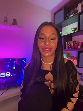 sweetxlayla online show from March 16, 2026, 9:35 am