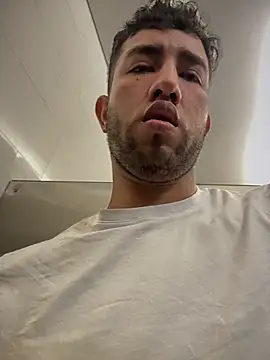 liam bronw online show from April 2, 2026, 4:02 pm