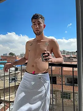 liam bronw online show from February 9, 2026, 2:37 pm