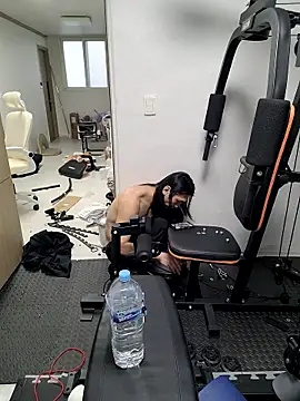 Snapshot of SADKOREAN chatting on January 19, 2026, 8:18 am SADKOREAN online show from January 19, 2026, 8:18 am