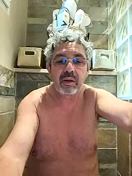 Snapshot of Jacquouille06500 chatting on February 1, 2026, 10:46 am Jacquouille06500 online show from February 1, 2026, 10:46 am