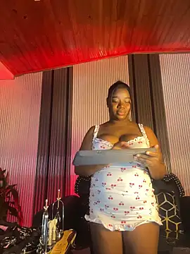 EbonyTanisha online show from May 21, 2026, 8:17 pm