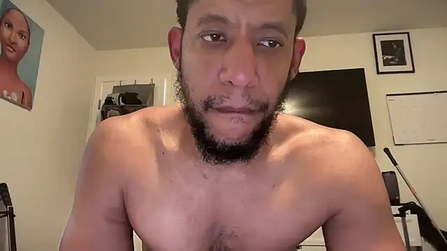 Snapshot of mannib_39 chatting on April 8, 2026, 10:44 pm mannib 39 online show from April 8, 2026, 10:44 pm