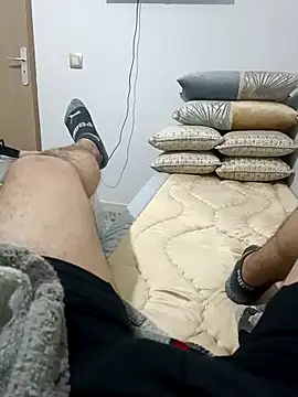 Snapshot of Mustastifano chatting on January 5, 2026, 8:34 pm Mustastifano online show from January 5, 2026, 8:34 pm