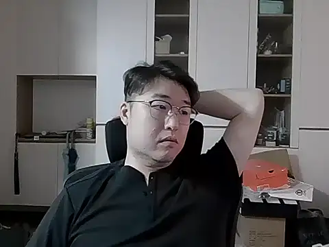 W0Ijn online show from April 29, 2026, 2:16 am