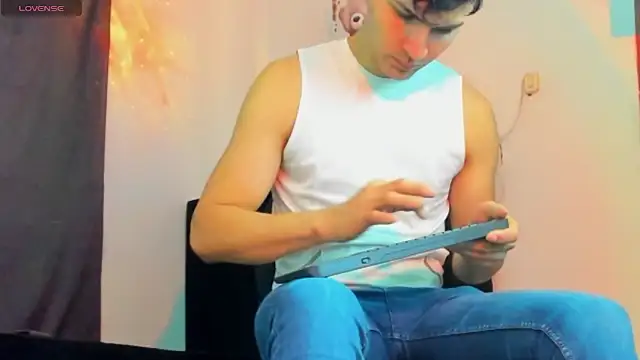 Snapshot of camilo_model chatting on March 29, 2026, 4:41 pm camilo model online show from March 29, 2026, 4:41 pm