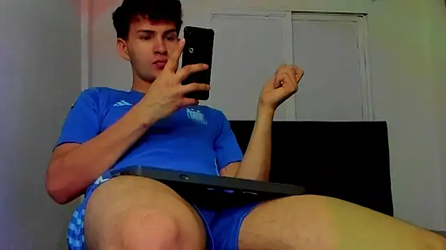 camilo model online show from May 12, 2026, 2:19 am
