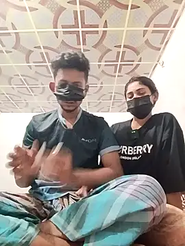 Snapshot of queenneha69 chatting on March 23, 2026, 5:13 pm queenneha69 online show from March 23, 2026, 5:13 pm