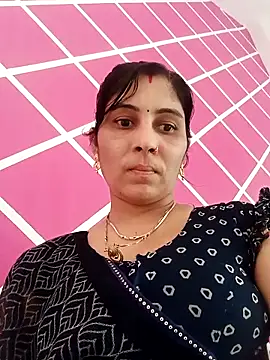 Hot ree85 online show from February 28, 2026, 10:37 am