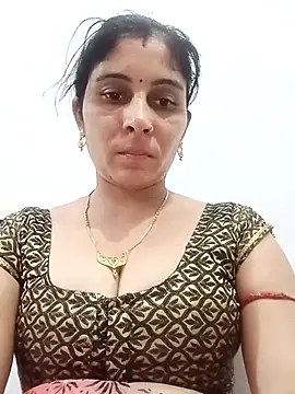 Hot ree85 online show from May 6, 2026, 5:06 pm