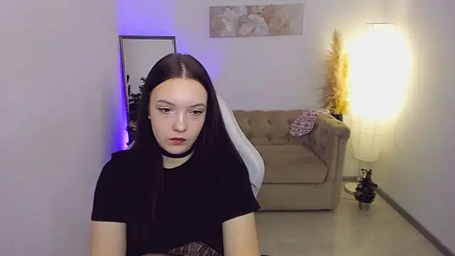 Snapshot of Emily_tender chatting on January 11, 2026, 5:47 am Emily tender online show from January 11, 2026, 5:47 am