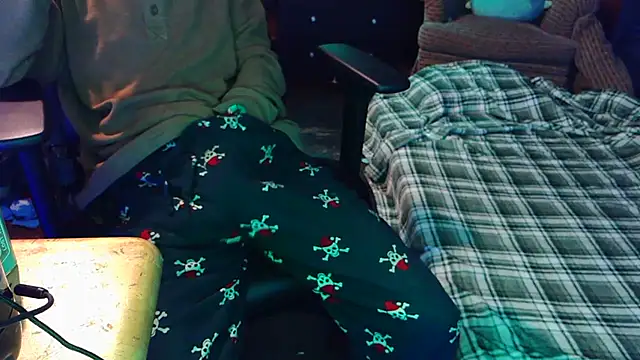 BotanicEntry1 online show from February 13, 2026, 2:44 am