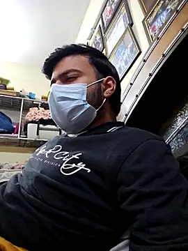 roshan66waliya online show from January 7, 2026, 8:41 am