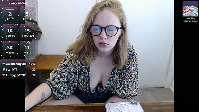 Snapshot of gingerslutt chatting on June 23, 2026, 1:20 pm gingerslutt online show from June 23, 2026, 1:20 pm