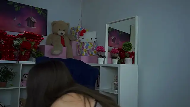 Ava Solis online show from February 15, 2026, 8:30 pm