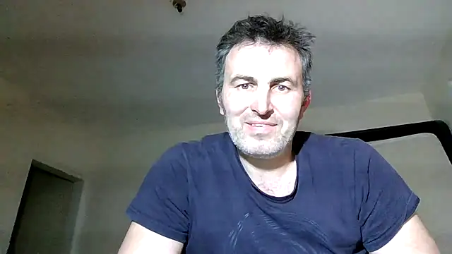 Snapshot of Hakfin666 chatting on May 8, 2026, 7:28 pm Hakfin666 online show from May 8, 2026, 7:28 pm