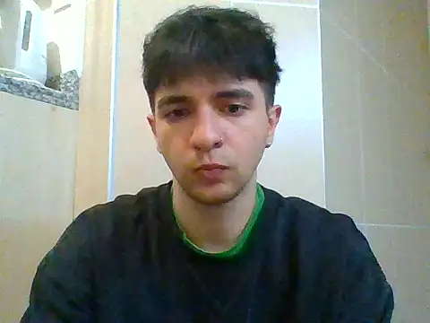 Snapshot of caraboi66 chatting on March 13, 2026, 4:45 pm caraboi66 online show from March 13, 2026, 4:45 pm