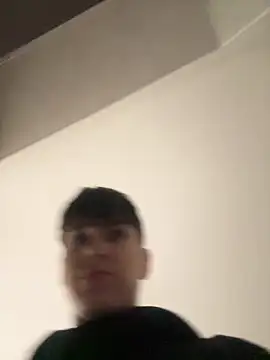 Snapshot of ravenryx chatting on February 20, 2026, 4:20 pm ravenryx online show from February 20, 2026, 4:20 pm