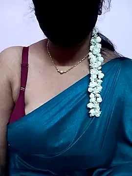 Snapshot of Ammu14399 chatting on March 30, 2026, 6:53 pm Ammu14399 online show from March 30, 2026, 6:53 pm