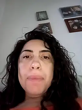 Snapshot of darkgodessone chatting on February 19, 2026, 12:02 pm darkgodessone online show from February 19, 2026, 12:02 pm