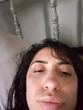 Snapshot of darkgodessone chatting on February 1, 2026, 6:17 pm darkgodessone online show from February 1, 2026, 6:17 pm