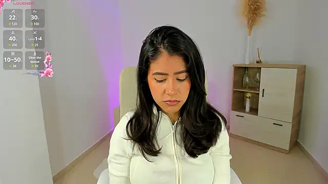 Snapshot of Sussan_Monroe chatting on February 11, 2026, 8:58 am Sussan Monroe online show from February 11, 2026, 8:58 am