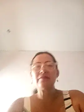 Snapshot of Salome_69 chatting on April 17, 2026, 1:36 pm Salome 69 online show from April 17, 2026, 1:36 pm