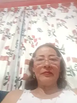 Snapshot of Salome_69 chatting on May 30, 2026, 2:12 pm Salome 69 online show from May 30, 2026, 2:12 pm
