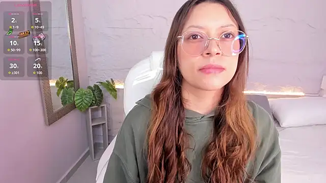 lanna 18  online show from May 14, 2026, 11:40 am