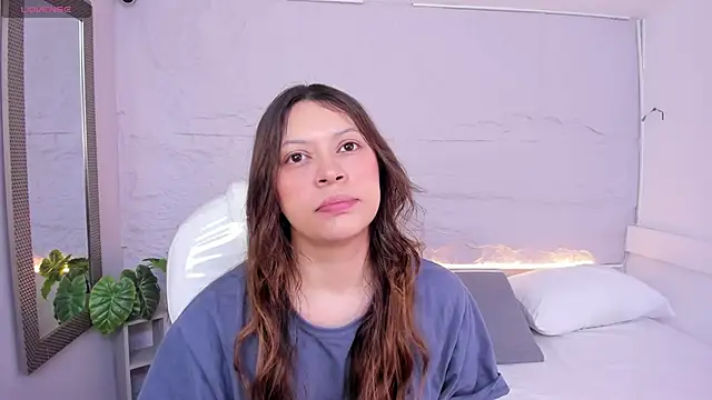 lanna 18  online show from May 16, 2026, 11:31 am